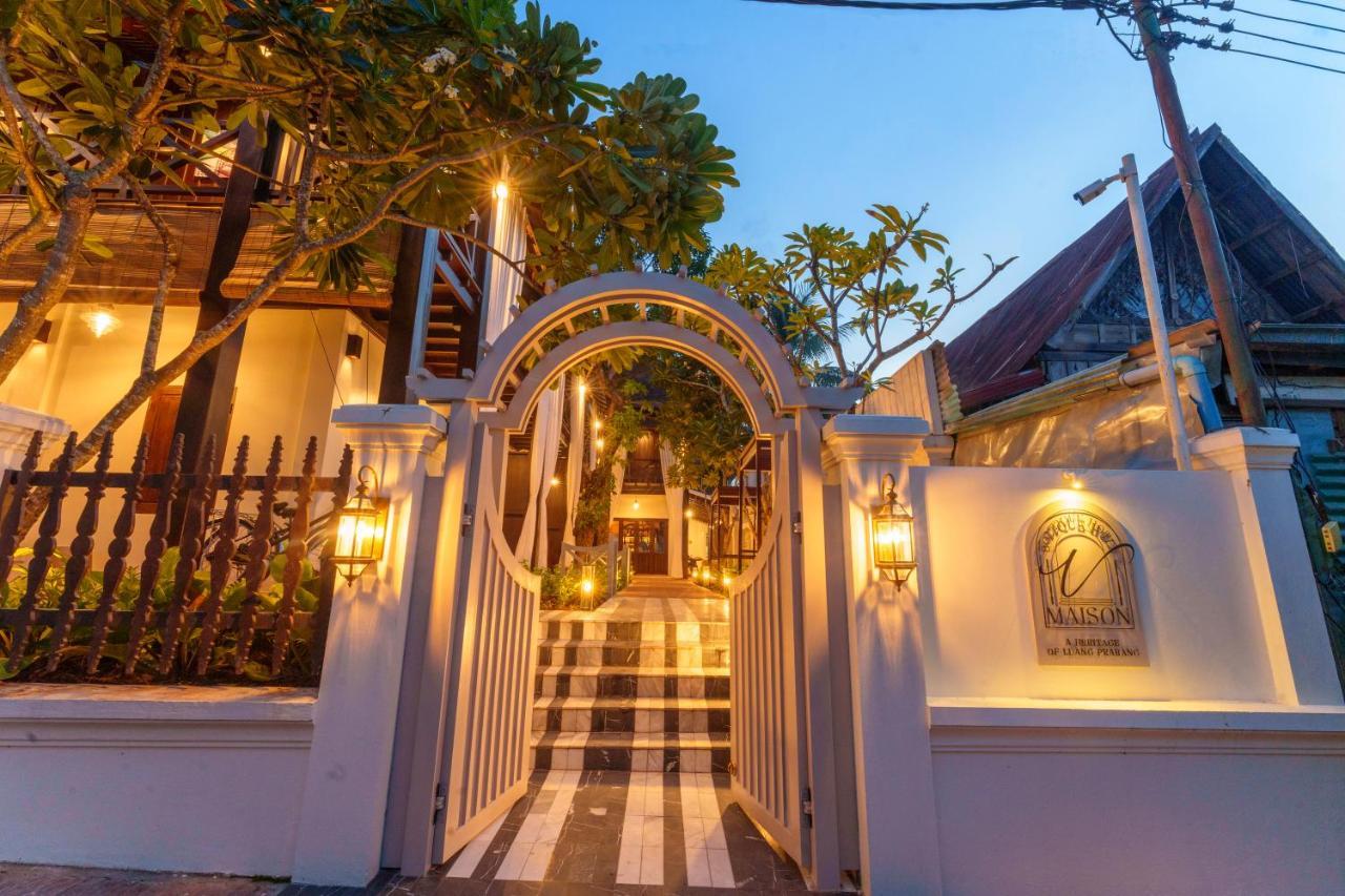 V Maison Boutique Hotel Luang Prabang Exterior photo